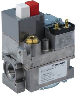 Honeywell Gas Valve V4400D1011U 056193 (clearance)
